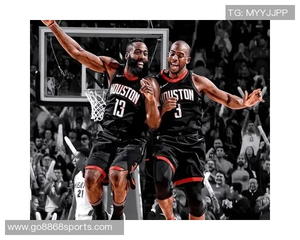 詹姆斯保罗洛瑞三人共同迎来职业生涯第20个赛季创联盟历史新纪录